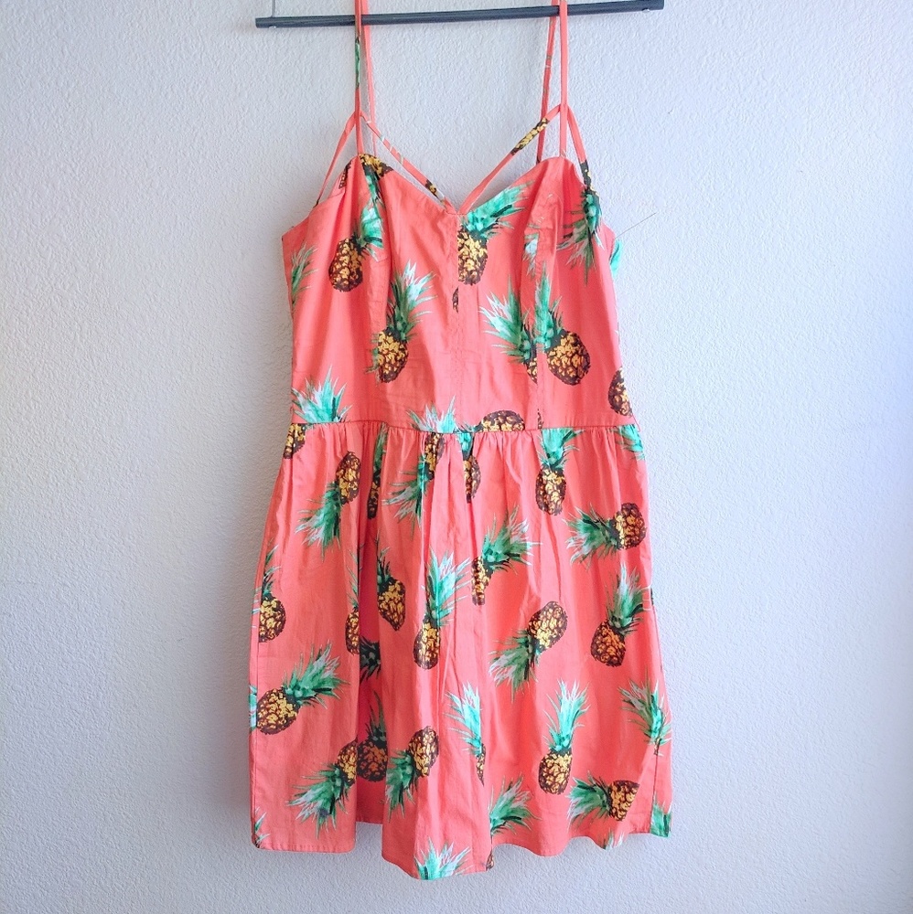 Charlotte Russe : Orange Pineapple Print